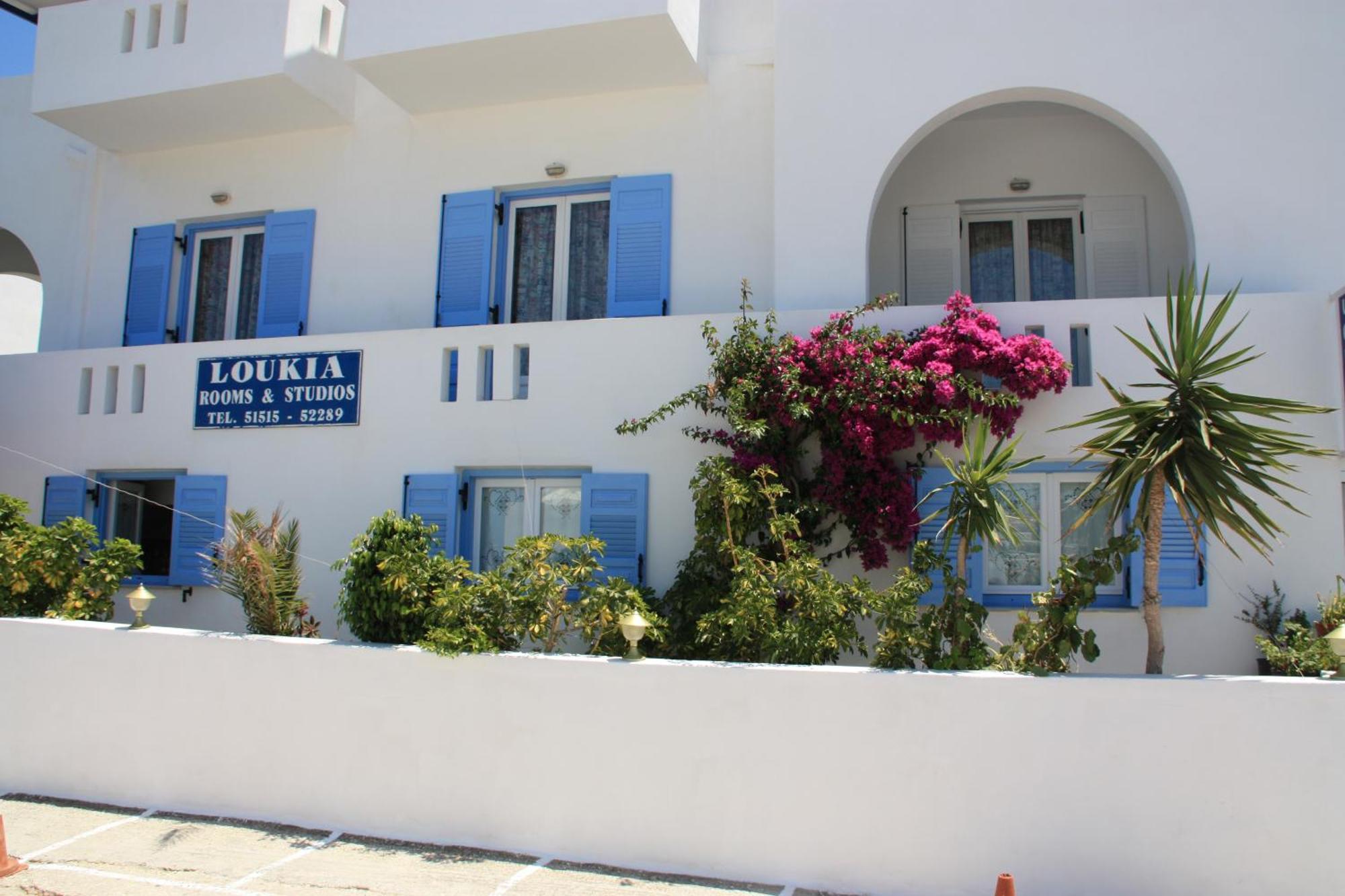 Loukia Apartments & Studios Naousa  Exterior photo